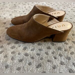 Unisa brown Faux suede mule. Size 7.  Feels and looks like real suede